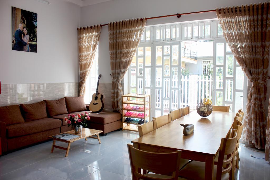 Tree House Hostel Da Lat Buitenkant foto